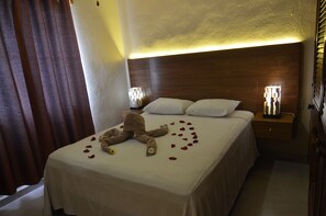 2 bedrooms, in-room safe, desk, iron/ironing board - Superior Apartment 2 BR & Balcony RDS (Playa del Carmen)