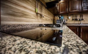 Comfort Villa, 4 Bedrooms | Private kitchen | Full-size fridge, microwave, oven, stovetop