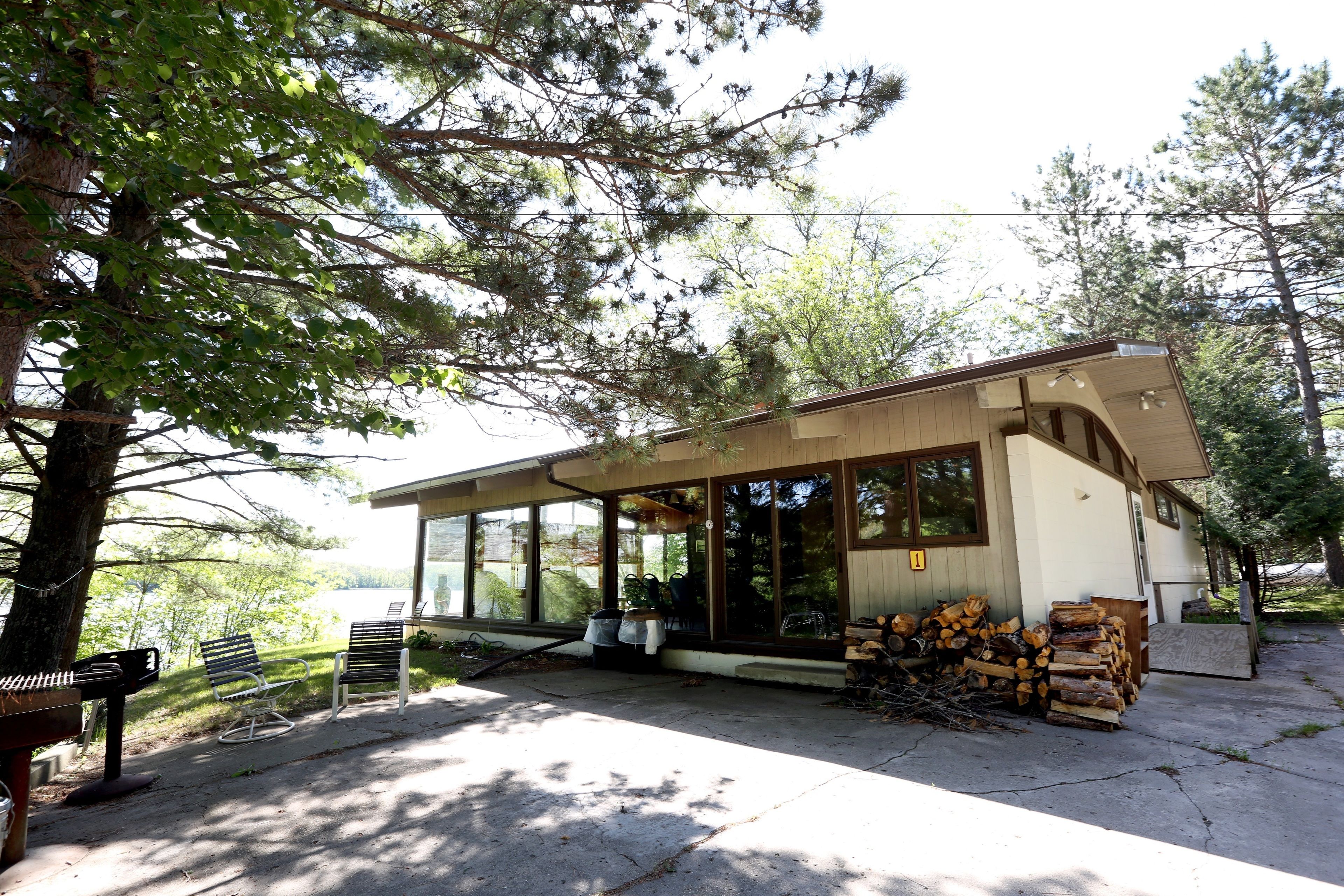 Cabaña, varias habitaciones | Terraza o patio