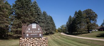 Five Lakes Resort