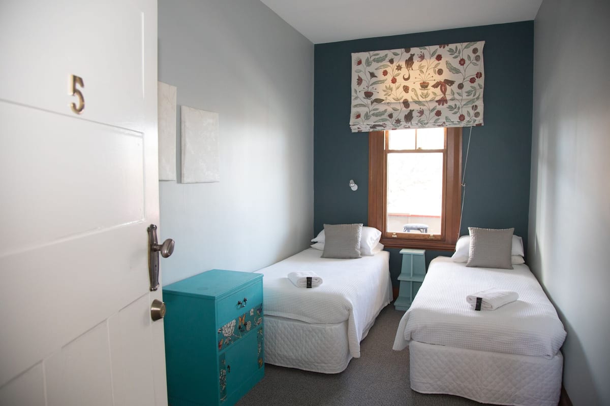 Chambre avec lits jumeaux (Room 5)) | AccĂšs au Wi-Fi (inclus), literie fournie