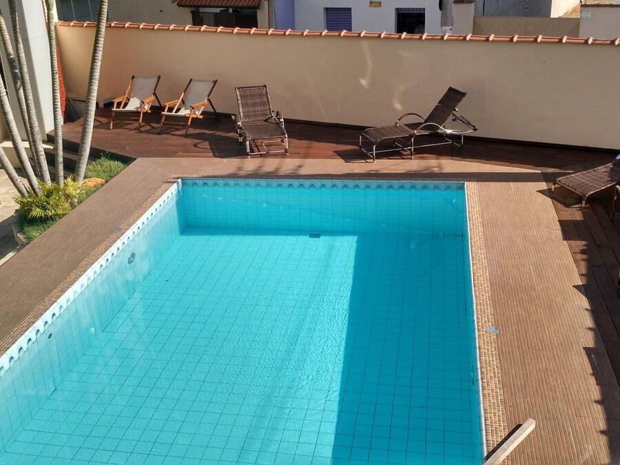 Outdoor pool, pool loungers