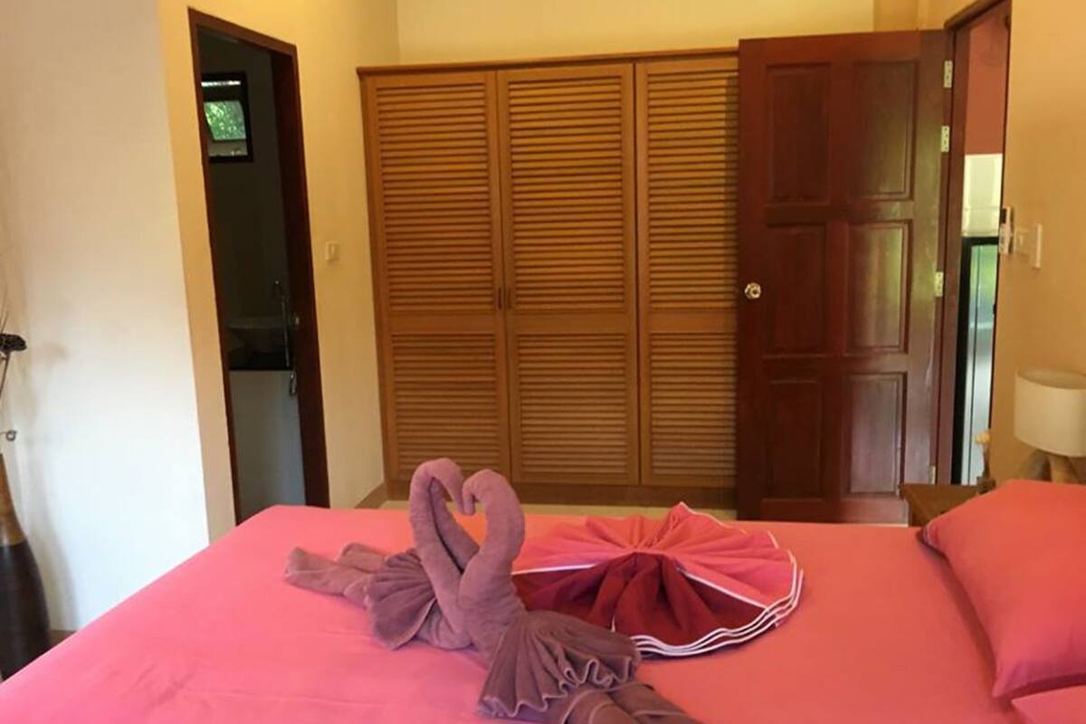 In-room safe, blackout drapes, iron/ironing board, WiFi (free)