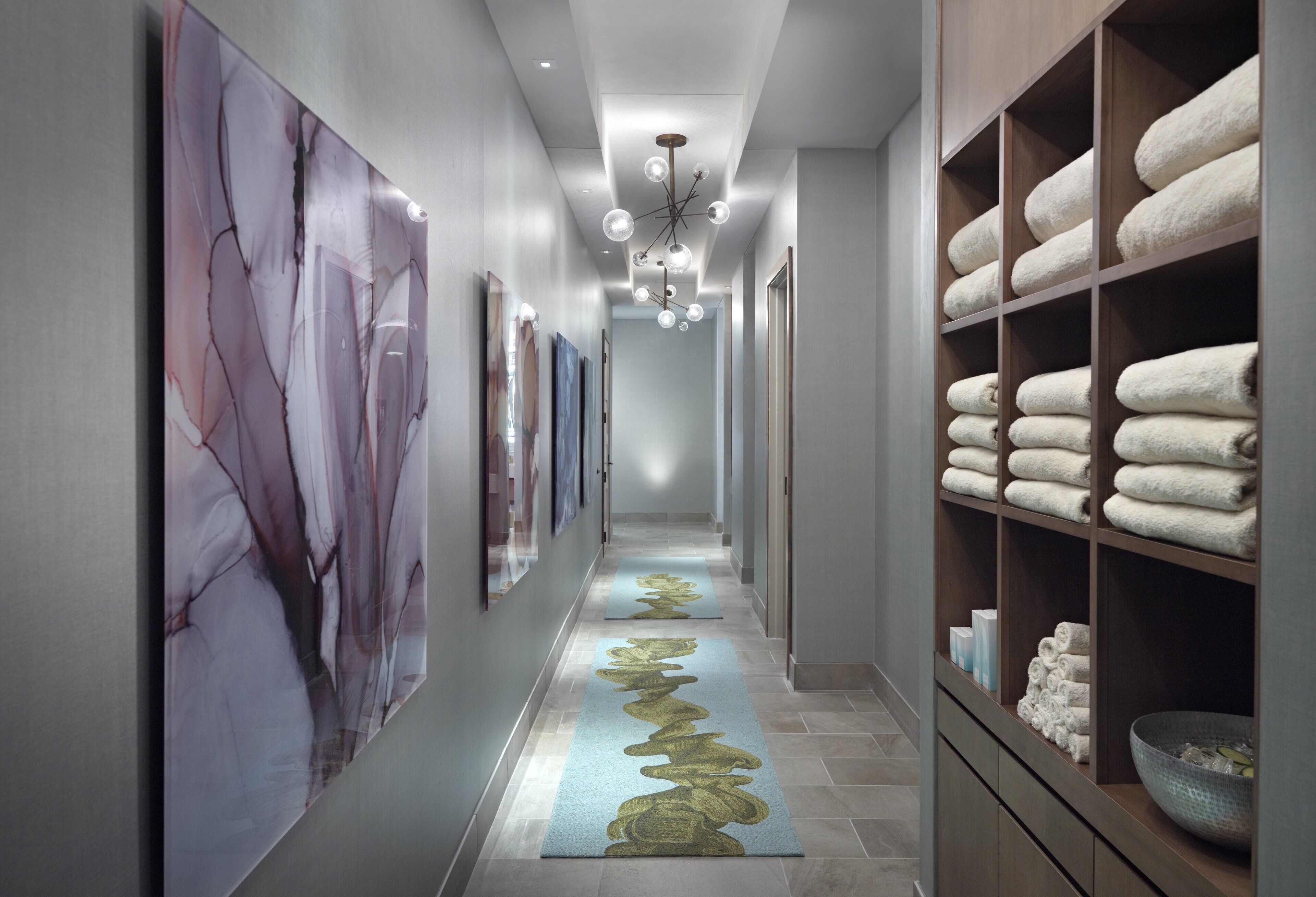 sauna, body treatments, aromatherapy, hot stone massages