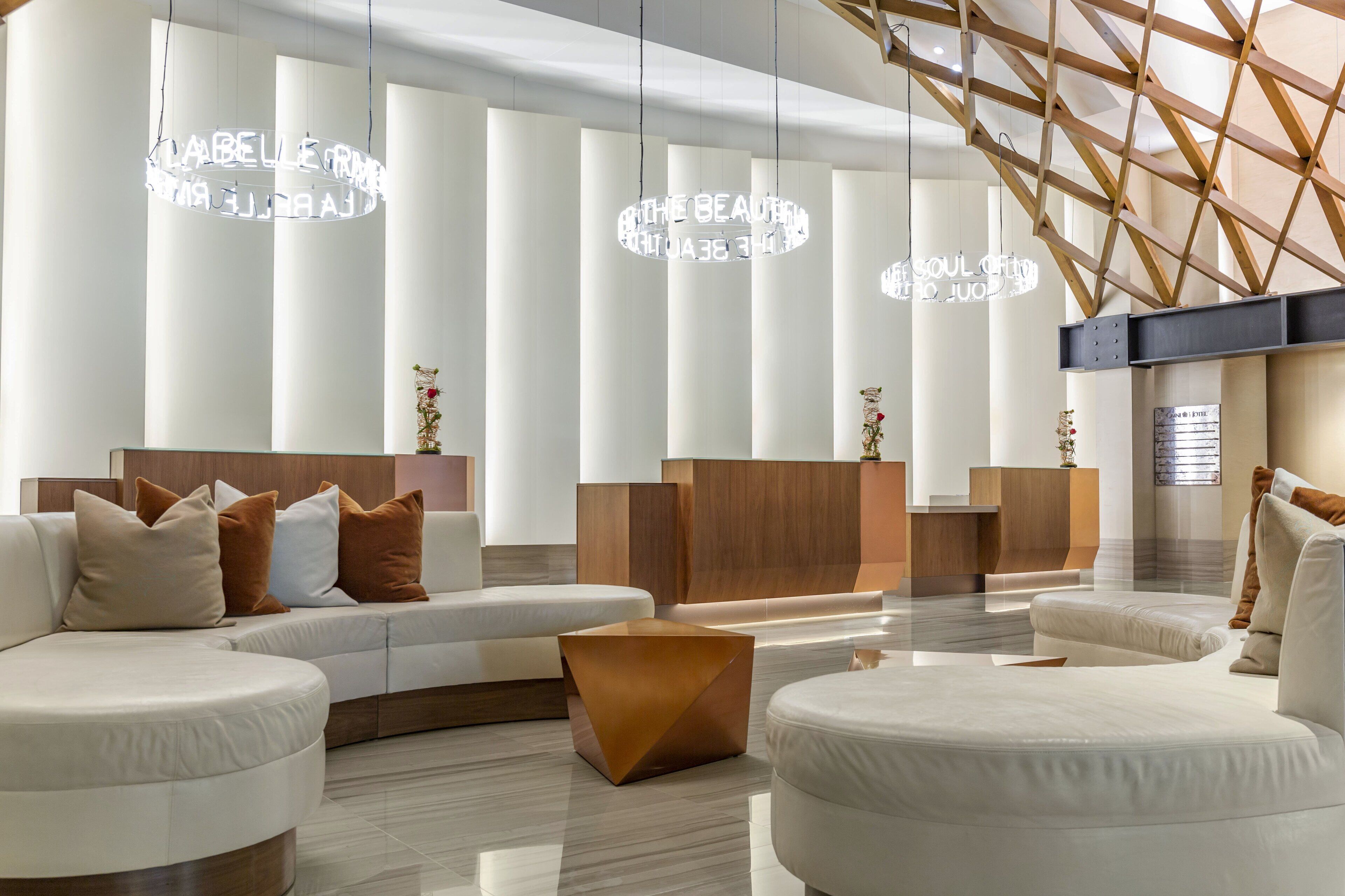 Photo - Omni Louisville Hotel