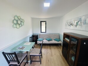 Dining - Le Village Enchanteur (La Chapelle-Aubareil)