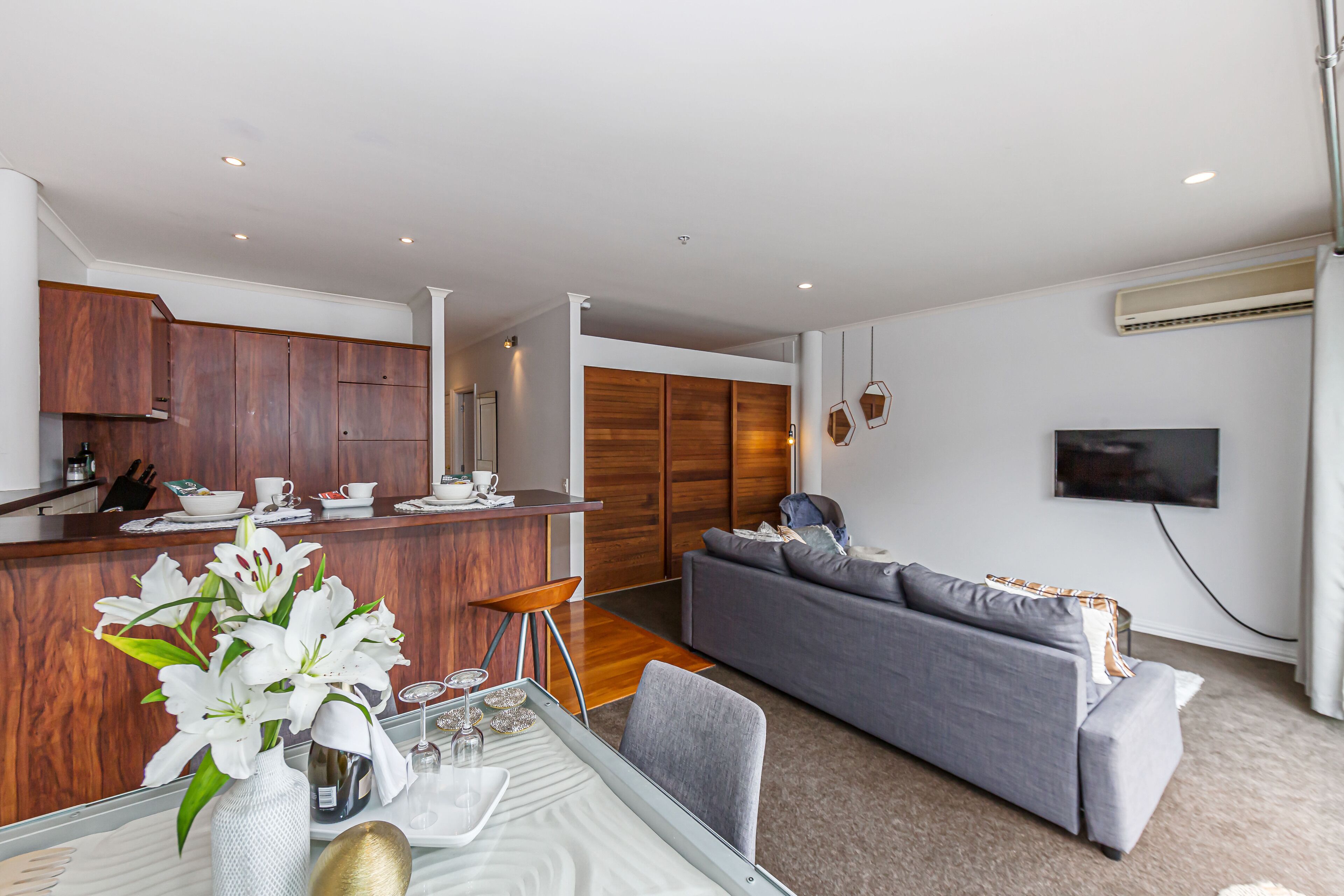 Apartment, 1 Bedroom | Living area | 50-inch flat-screen TV with digital channels, TV, Netflix