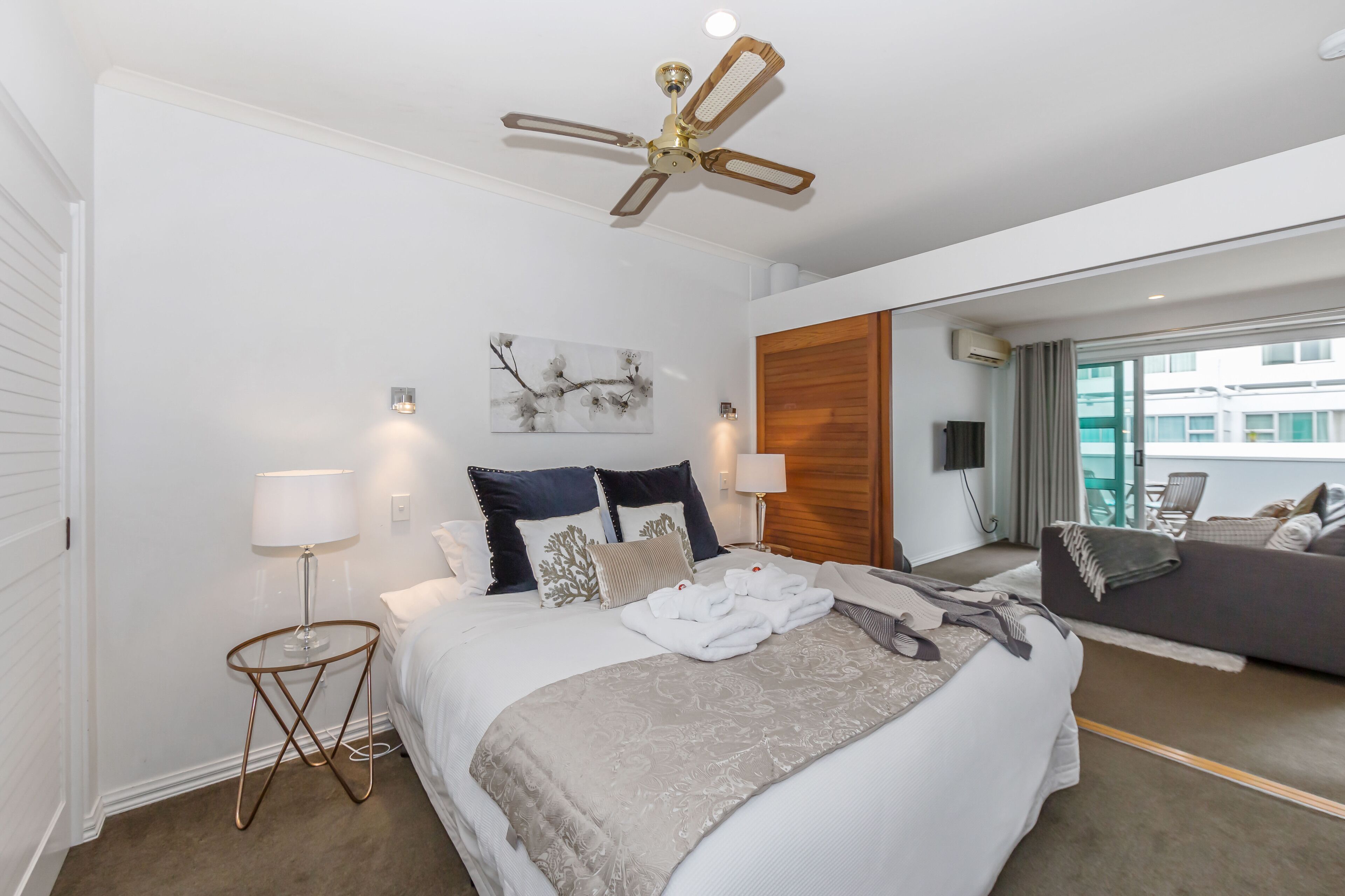 Apartment, 1 Bedroom | 1 bedroom, Egyptian cotton sheets, premium bedding, pillow-top beds