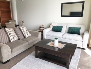 Executive Apartment, 1 Bedroom, Ocean View, Oceanfront | Interior - 1BR Princes Wharf Seaview Apartment (Auckland)