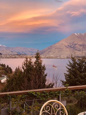 Balcony - Breakfast at Tiffany's B&B (Queenstown)