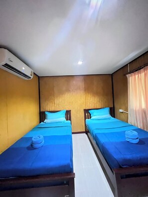Basic Twin Room