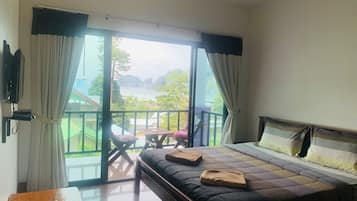 Standard Room with Terrace or Balcony | มินิบาร์, ผ้าม่านกันแสง, ห้องเก็บเสียง, Wi-Fi ฟรี