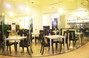 Interior - River Hotel (Chiayi City)
