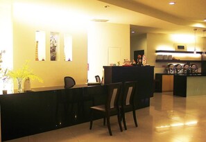 Check-in/check-out kiosk - River Hotel (Chiayi City)