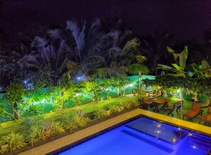 Piscine extérieure
