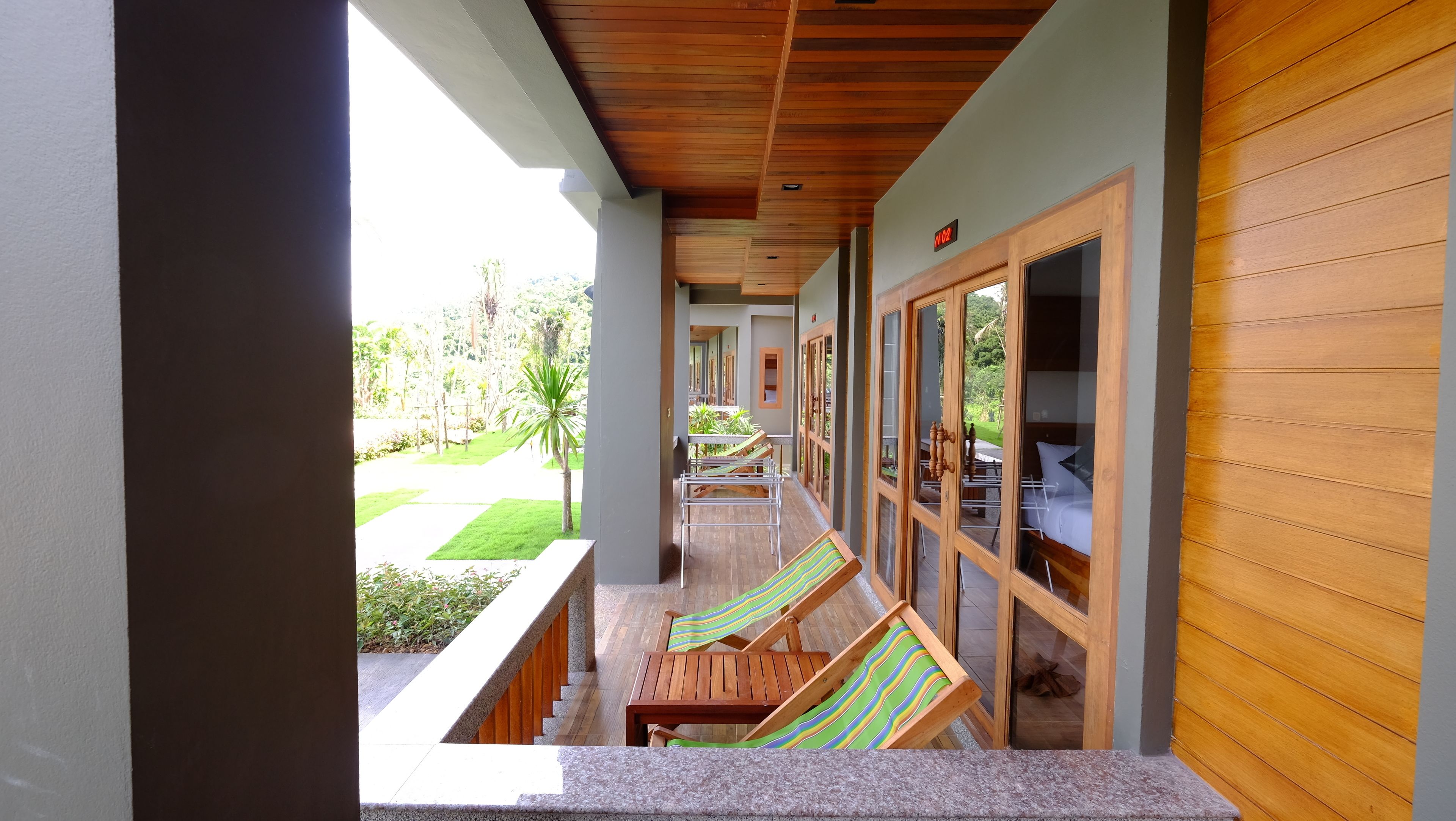 deluxe cabana  | balcony