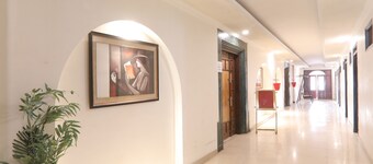Mohan Hotel