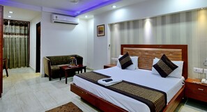 Phòng phong cách cổ điển, không hút thuốc | Bộ trải giường bằng vải cotton Ai Cập, bộ đồ giường cao cấp, minibar