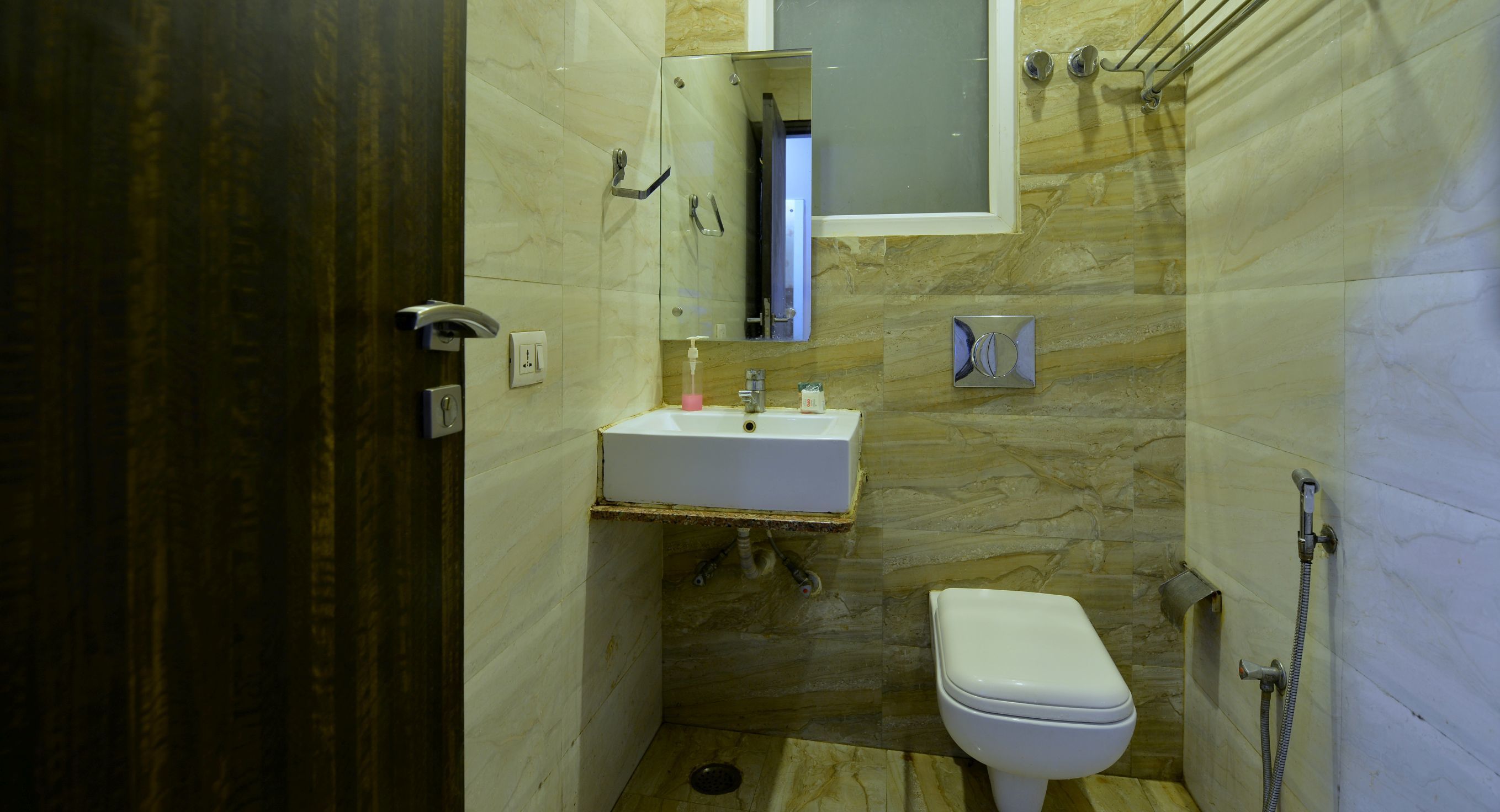 Foto - Hotel Emporio Dx - New Delhi Railway Station - Paharganj