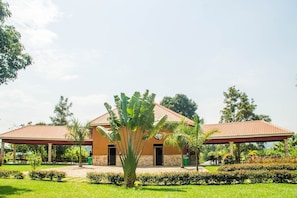Children's play area - outdoor - Kabalega Resort (Masindi)