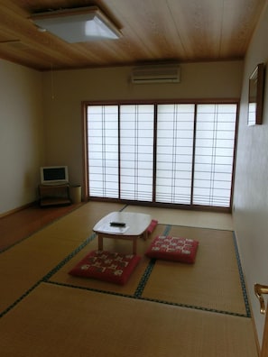 Flat-screen TV - Pension COME (Minamiuonuma)