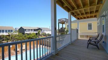 House, 5 Bedrooms | Property grounds