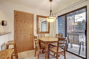 Condo, 1 Bedroom | Dining