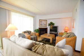 Condo, 3 Bedrooms | Living area | TV - Crab Cove On The Bay 406 (Ocean City)