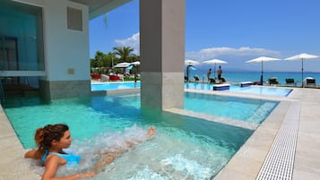 Indoor pool, 2 outdoor pools, pool umbrellas, sun loungers