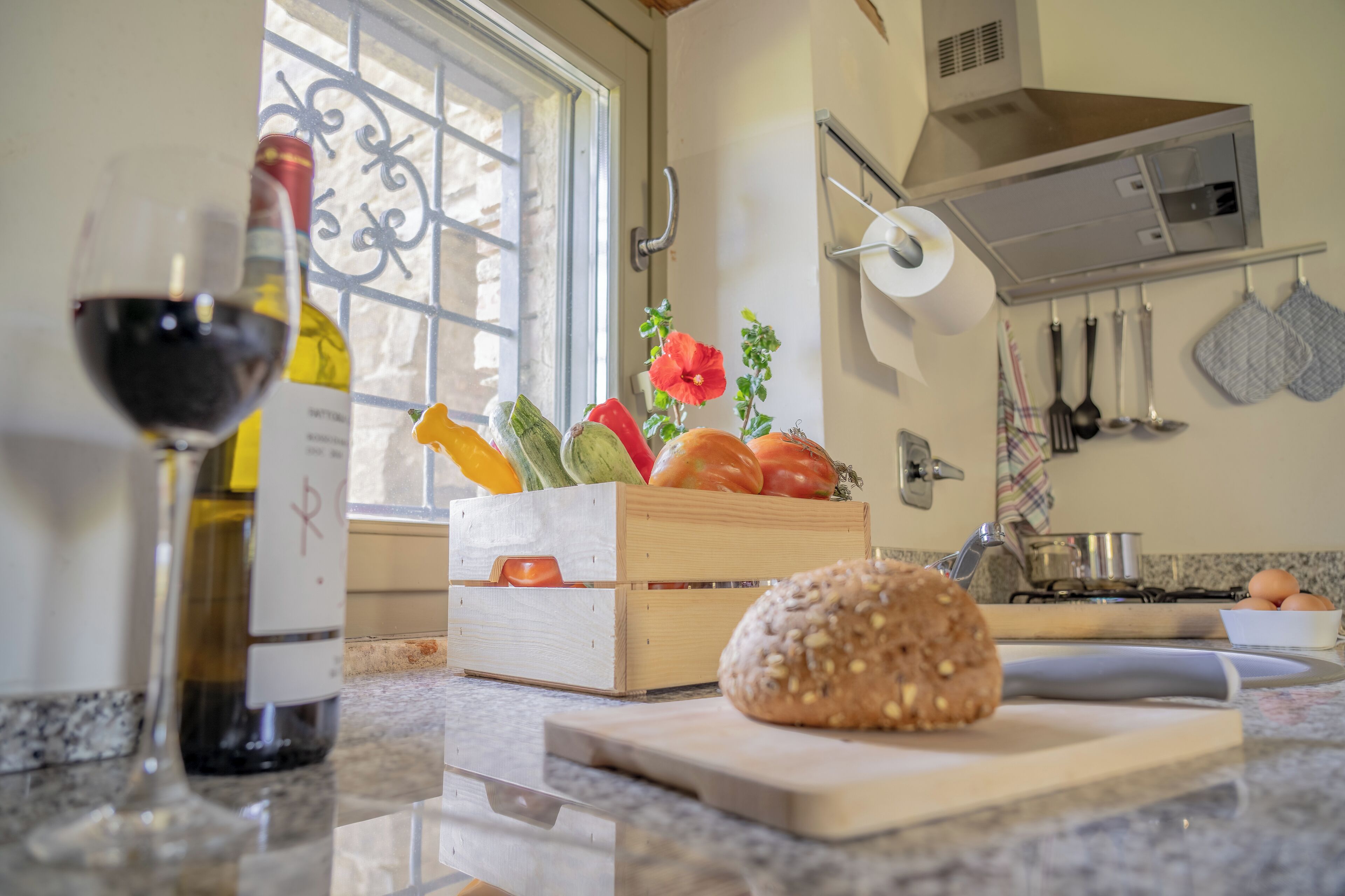 Apartment, 1 Bedroom | Private kitchen | Fridge, stovetop, cookware/dishes/utensils