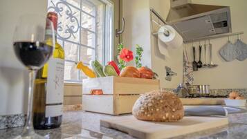 Apartment, 1 Schlafzimmer | Eigene Küche | Kühlschrank, Herdplatte, Kochgeschirr/Geschirr/Besteck