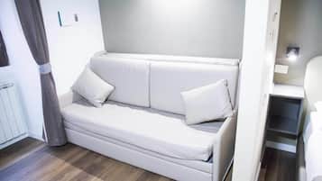 Executive-Zimmer, Kochnische | 1 Schlafzimmer, hochwertige Bettwaren, Zimmersafe, Schreibtisch