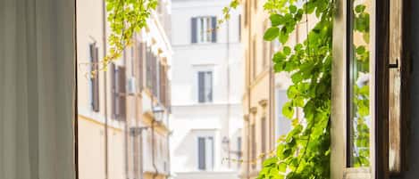 Chambre Double Supérieure, 1 chambre, coin cuisine, vue ville | Vue de la chambre