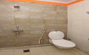 Standard Double or Twin Room, 1 Double Bed | Bathroom | Free toiletries - OYO 9726 Hotel Aura Palace Deluxe (New Delhi)
