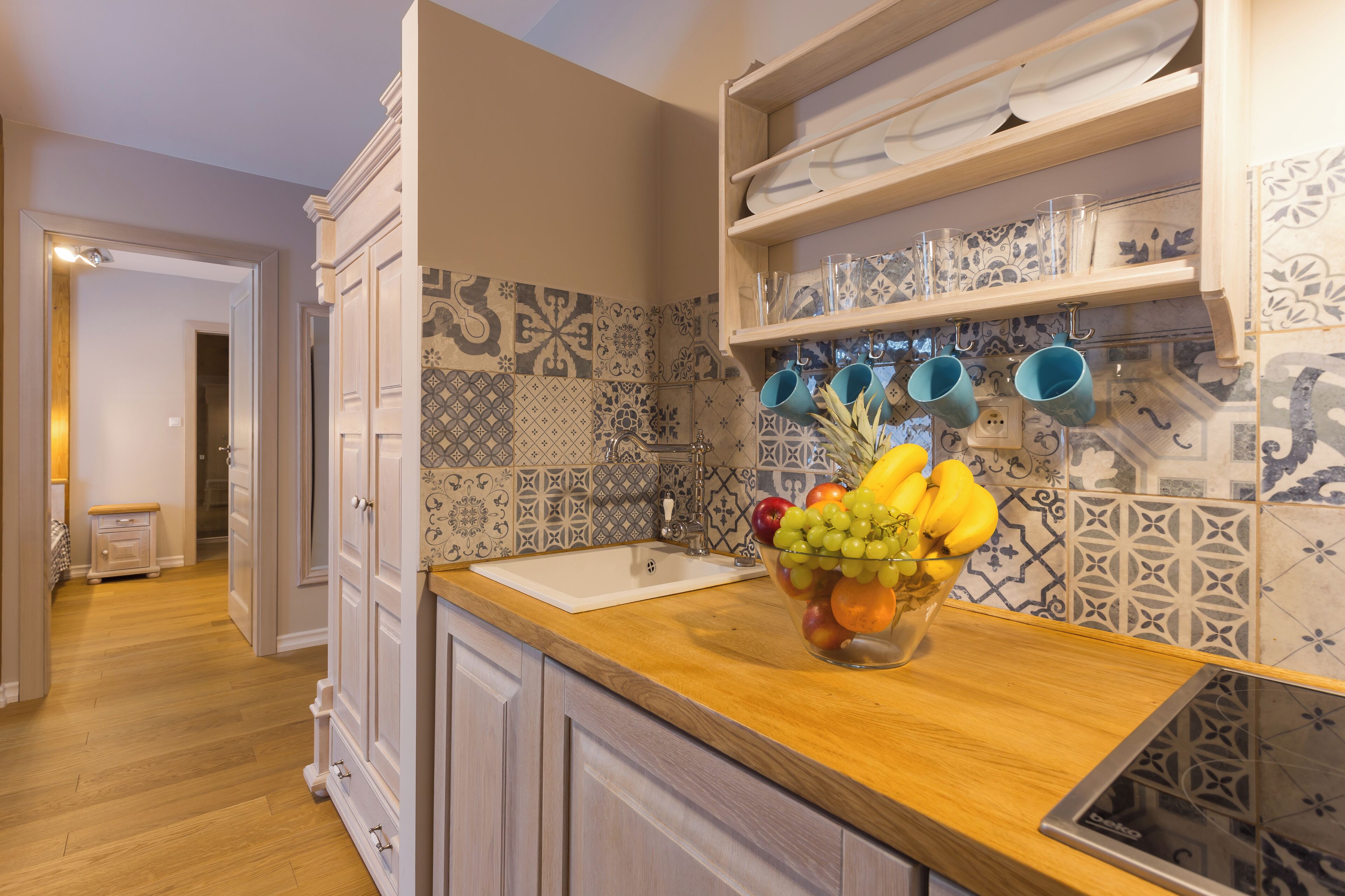 Apartment, 2 Bedrooms (Apartment 4) | Hypo-allergenic bedding, individually decorated, individually furnished