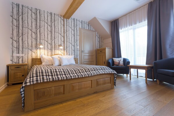 Apartment (Apartment 5) | Allergikerbettwaren, individuell dekoriert, individuell eingerichtet