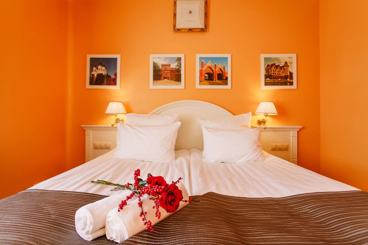 1 bedroom, premium bedding, minibar, in-room safe