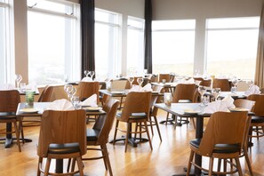 Breakfast and dinner served - Fosshotel Stykkisholmur (Stykkisholmur)