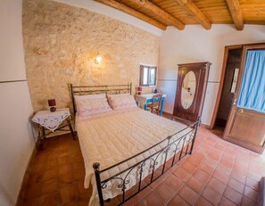 Chambre Double, vue jardin