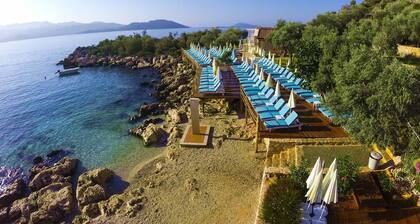 Blanca Beach Hotel