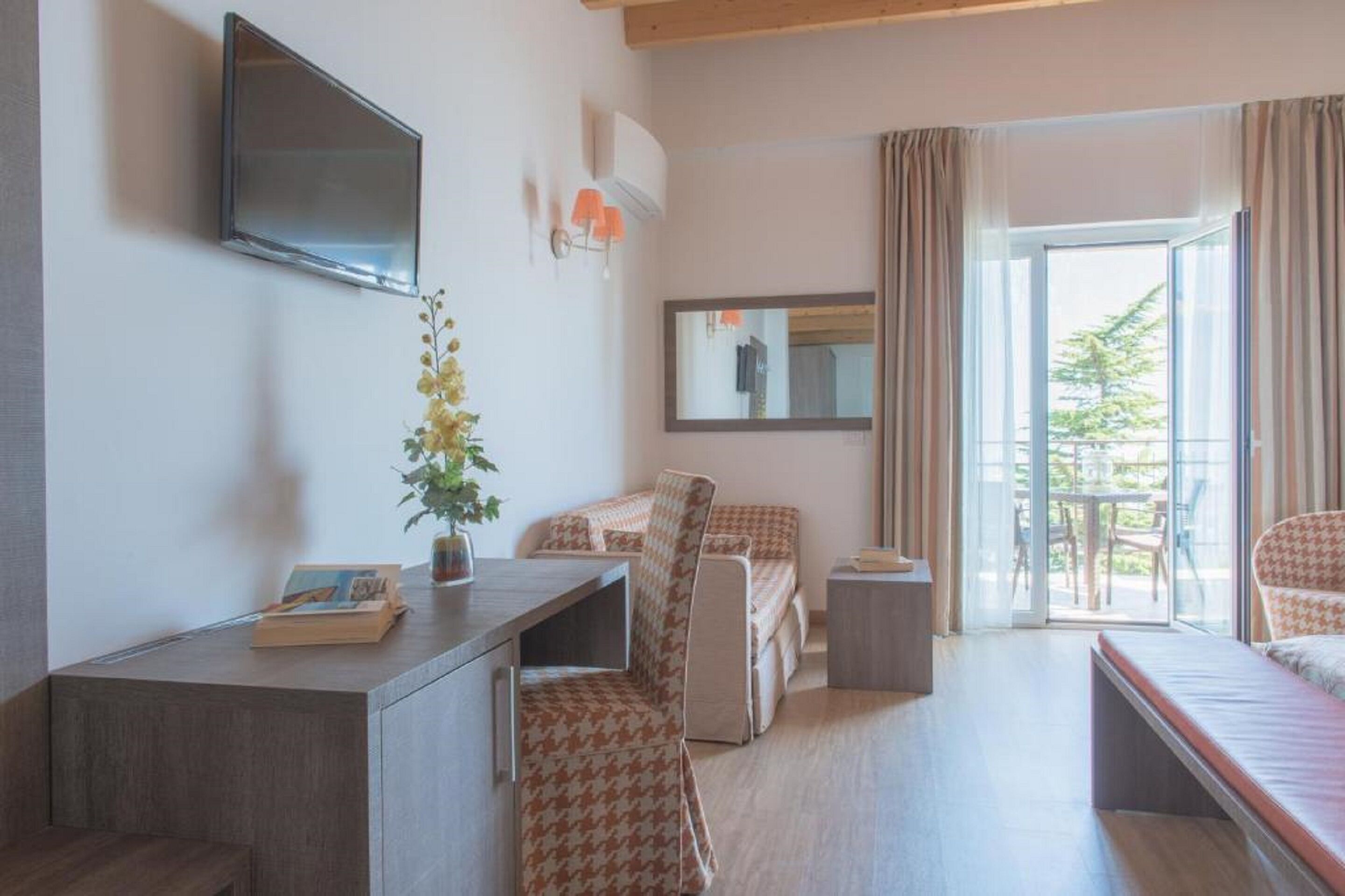 junior suite, 1 bedroom | view from room