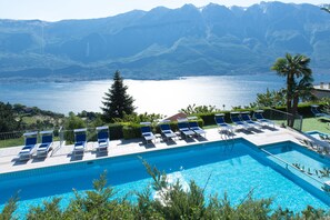 Seasonal outdoor pool - Village Hotel Lucia (Tremosine)