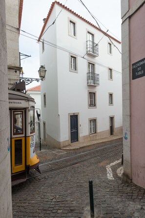 Exterior - Almamater Lisbon Apartments (Lisbon)