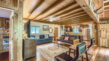 House, 2 Bedrooms | Interior