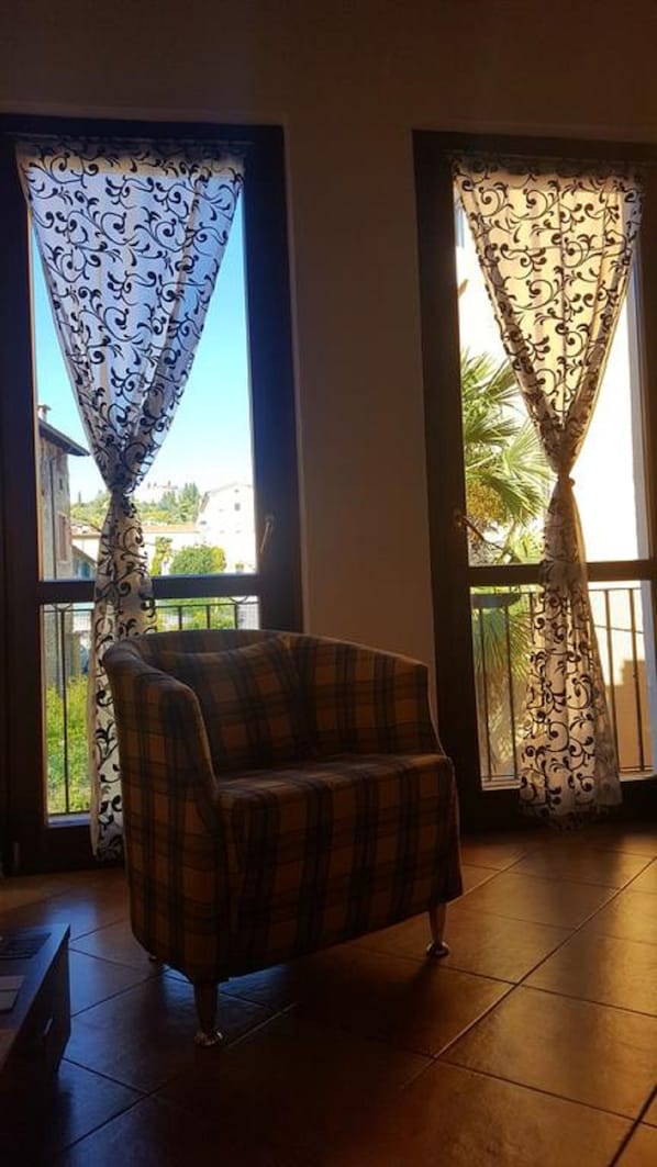 アパートメント 1 ベッドルーム | リビング エリア