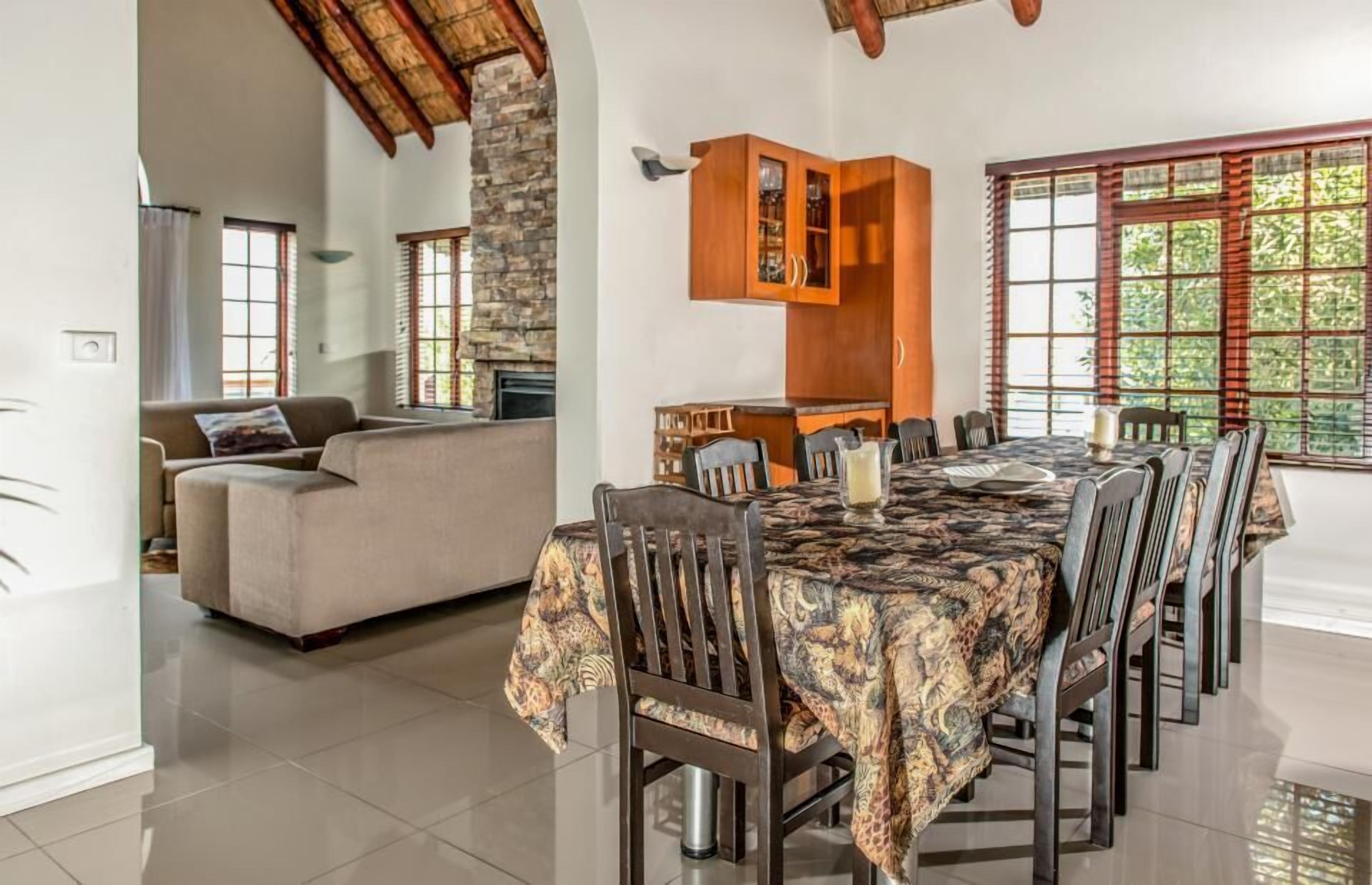 St. Francis Bay Luxury Lodge (2)  | In-room dining