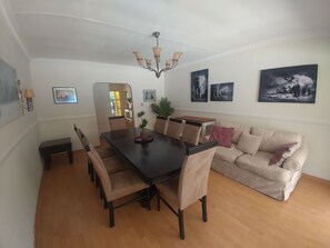 Meeting facility - Pepper Tree BnB (Sandton)