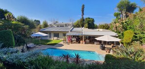 Terrace/patio - Pepper Tree BnB (Sandton)