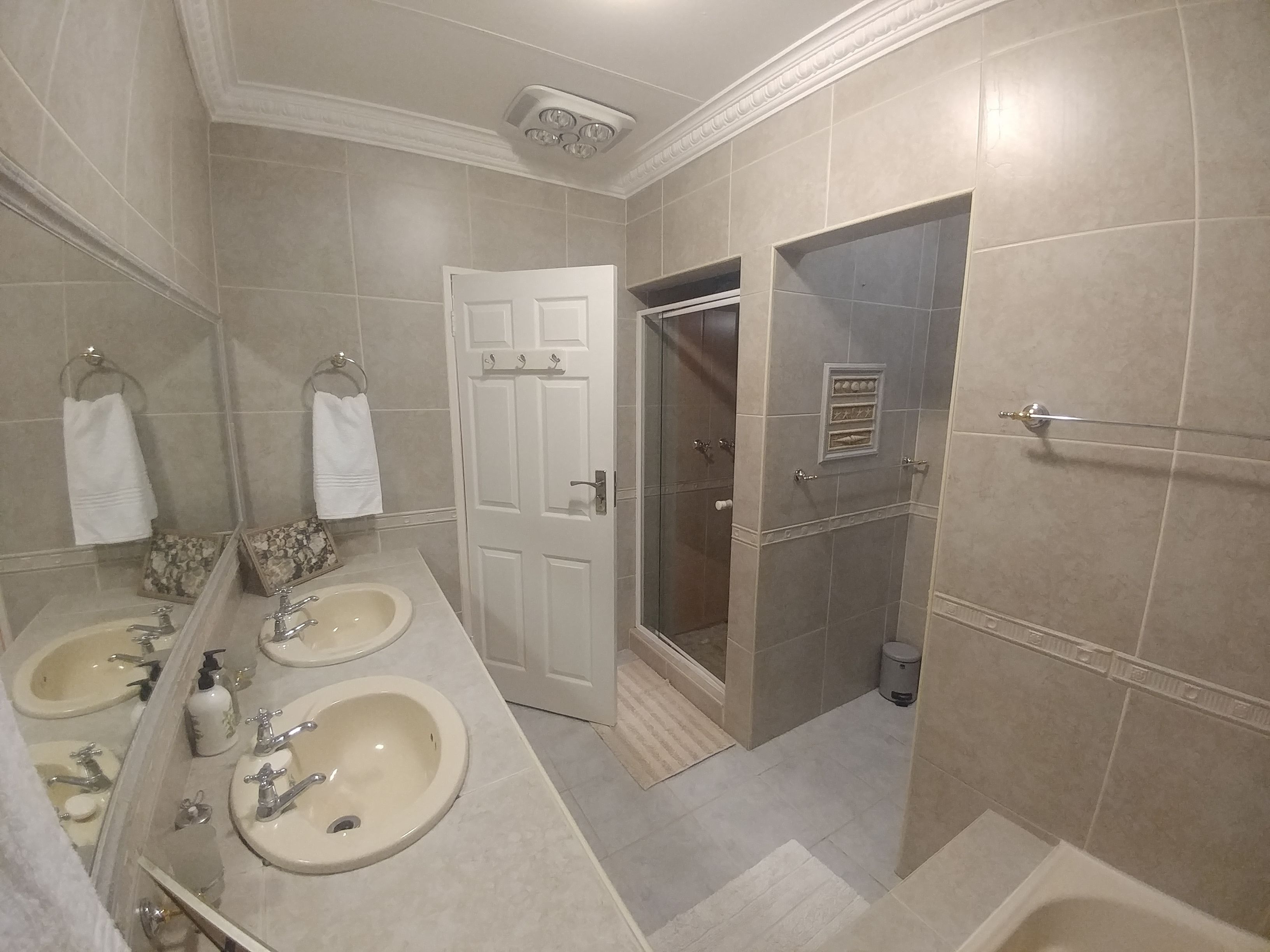 executive suite, 1 queen bed, garden view (marula suite) | bathroom | hair dryer, towels