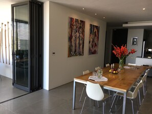 Déjeuner continental gratuit